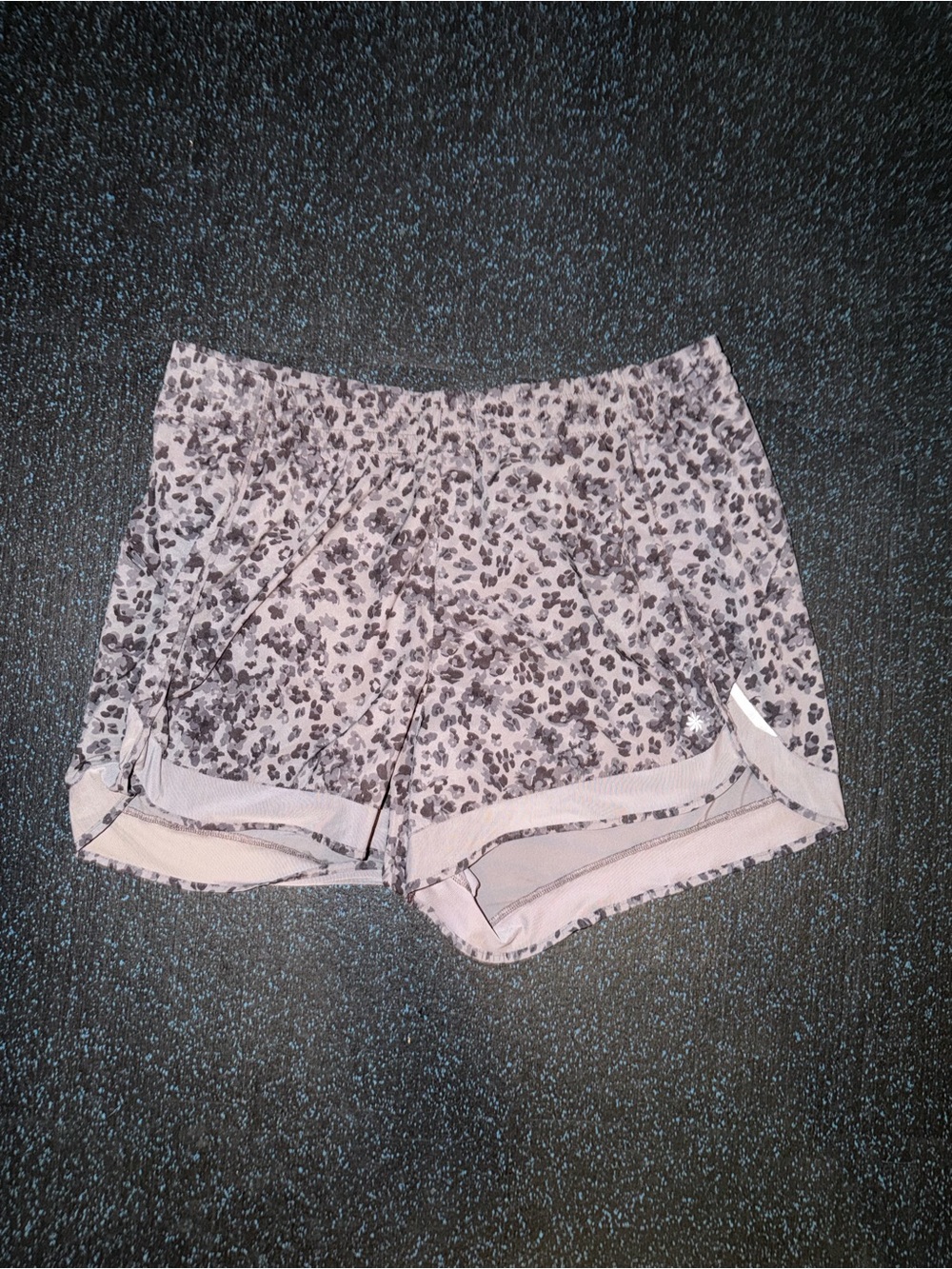 Athleta Printed Mesh Racer Run Short 4”